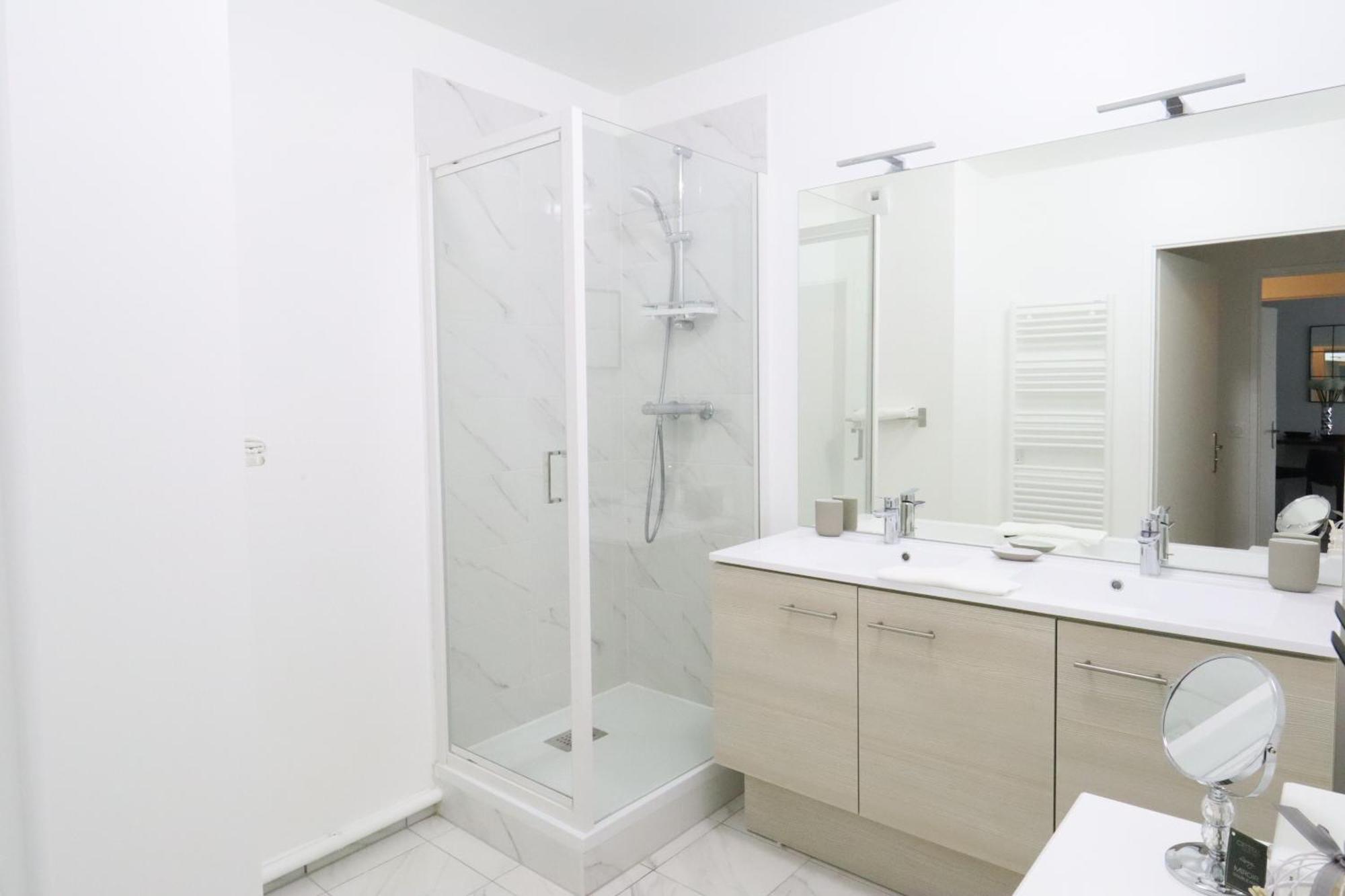 Chic By Plaza - Proche Disneyland Paris Apartment Serris